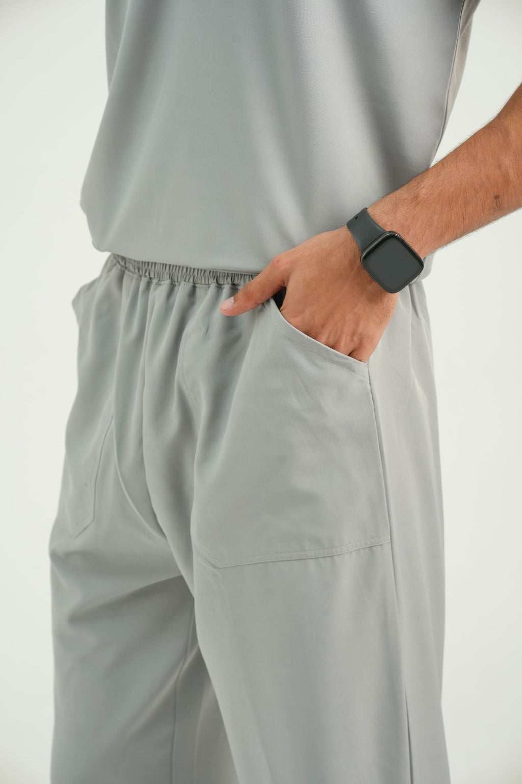 Deluxe Men Scrub | Grey