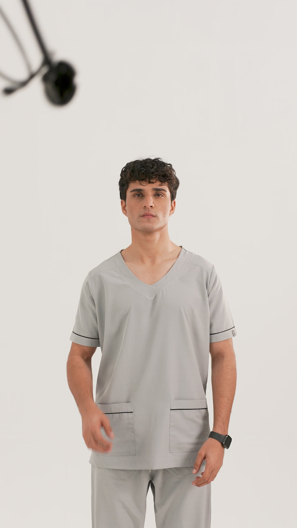 Deluxe Men Scrub | Grey